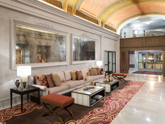 Lobby at The Citizens Apartments in Columbus OH