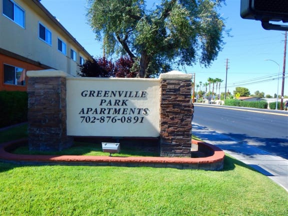 Greenville park apartments sign  