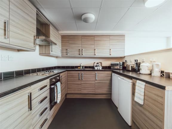 Lomax Halls, Stoke-on-Trent - Shared Kitchen, 3