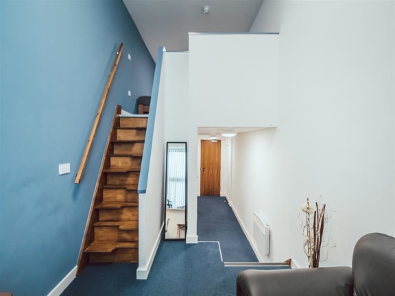 Lomax Halls, Stoke-on-Trent - Studio, 7