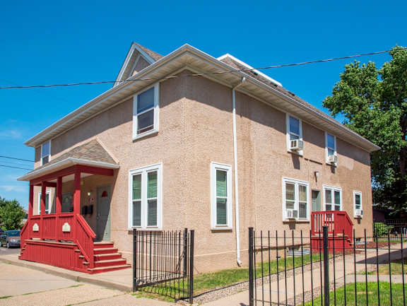 Oakland Square Apartment Homes Minneapolis