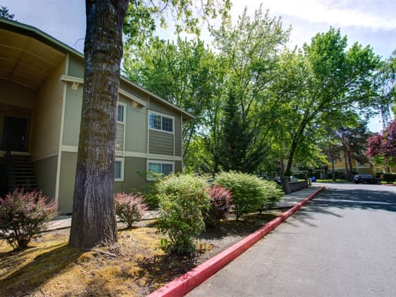 External Apartment View at Commons at Timber Creek, Portland, OR