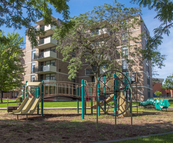 Park Plaza Apartments Minneapolis