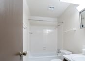 Thumbnail 11 of 13 - Apartment at Cambridge Square Grand Rapids