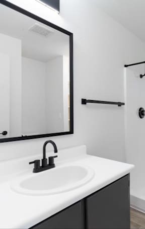 The Rosewood Apartments in Vancouver, WA Bathroom