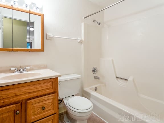 Silver Bell Apartments 2 bedroom, Eagan, Minnesota