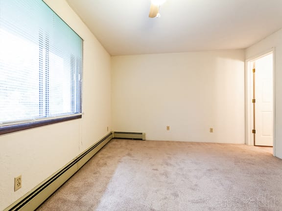 Silver Bell Apartments 2 bedroom, Eagan, Minnesota