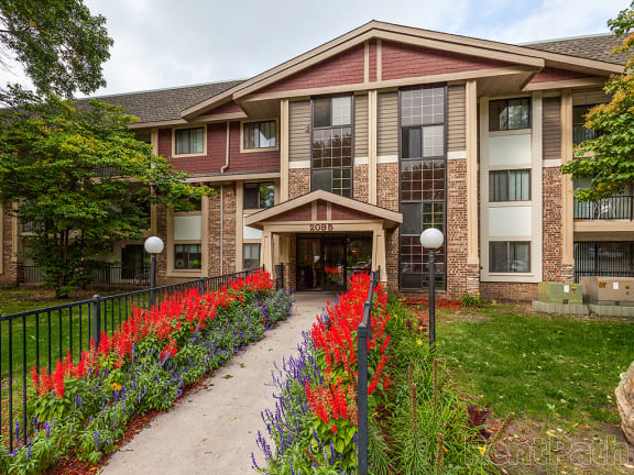 Silver Bell Apartments exterior, Eagan, Minnesota