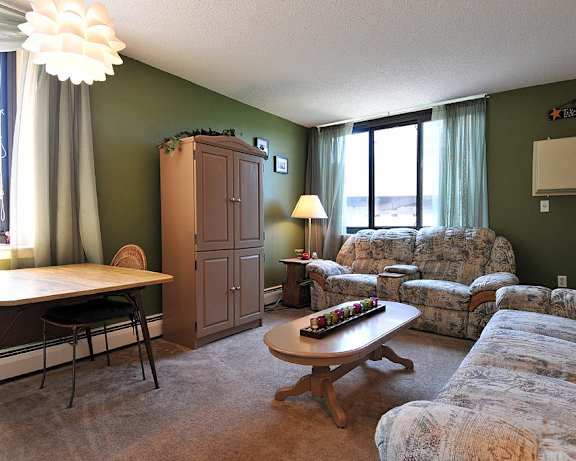 Photo Gallery Image