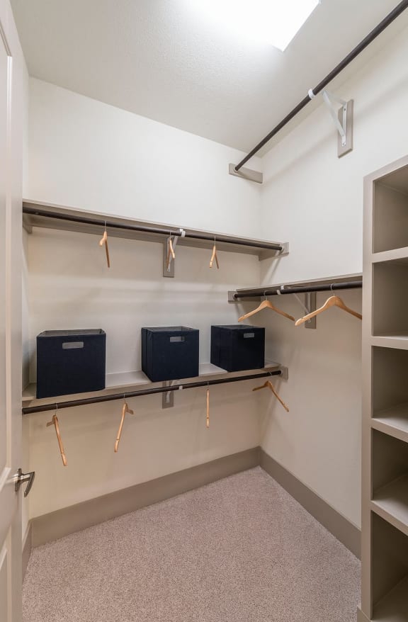 Smith Floor Plan Walk-In Closet