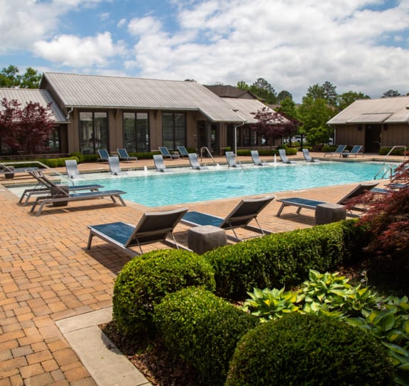 The Legacy at Walton Bluegrass Swimming Pool