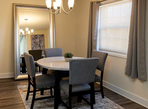 Dining Area at Painters Mill Apartments, Owings Mills, 21117