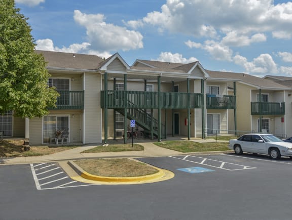 Private Entrances for The Park at Olathe Station Apartment Homes