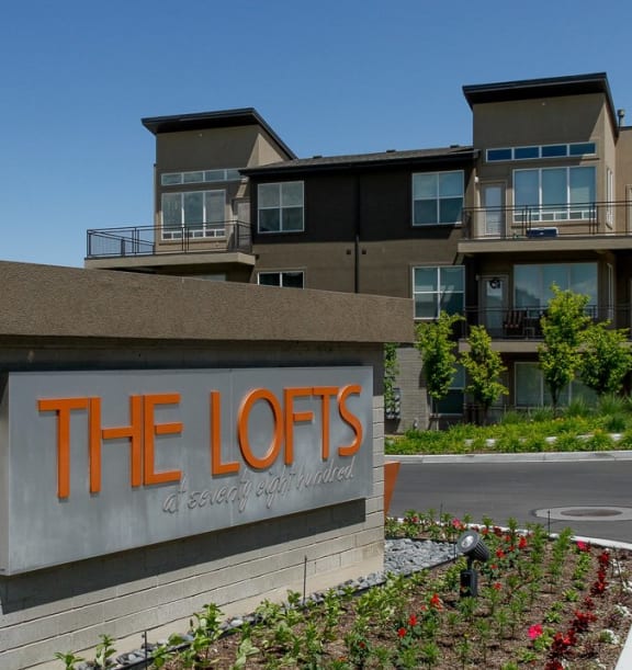 Welcome to Lofts at 7800 Apartments