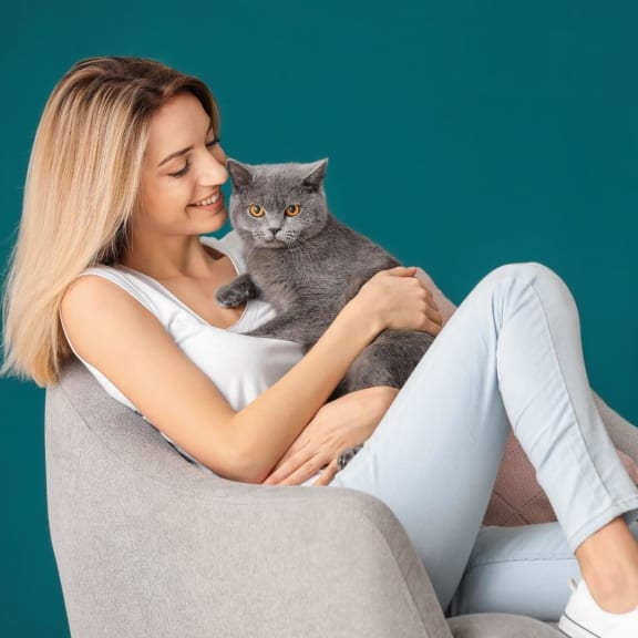 Girl With Cat at Bella Lago Vista, West Palm Beach, FL