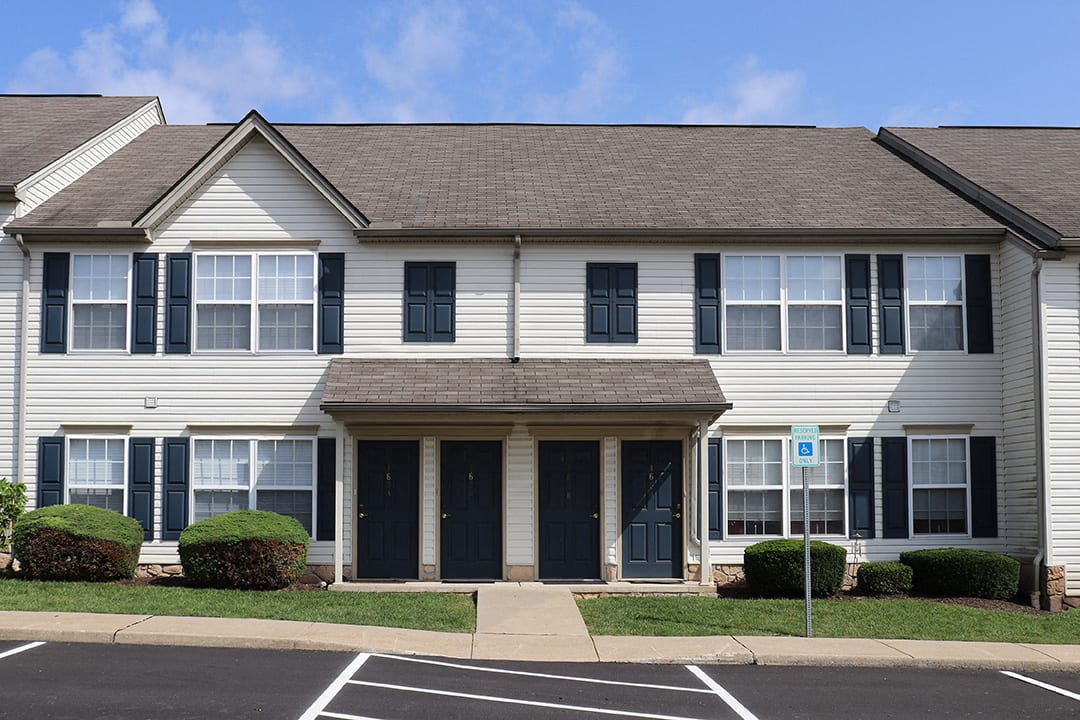 Photos and video of buttonwood gardens apartments in hellam pa