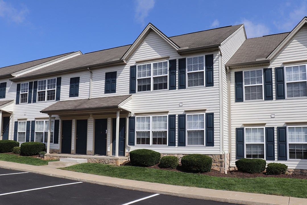 Photos and video of buttonwood gardens apartments in hellam pa