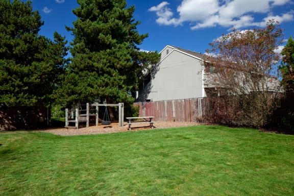 FirGrove_Amenity_Playground