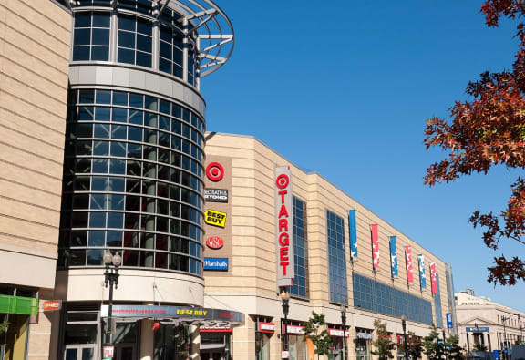shopping and restaurants View at 1630 Park, Washington, DC