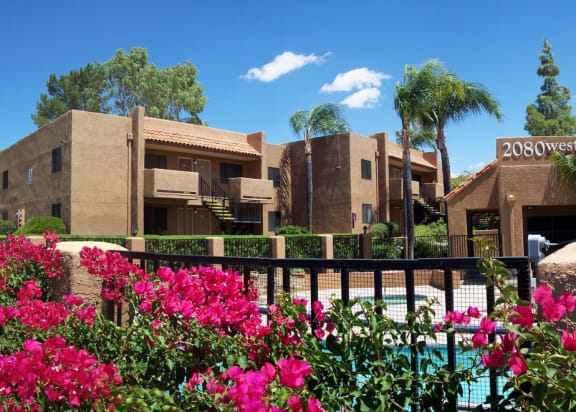 Gated pool at La Lomita Apartments in Tucson Arizona 2 2021
