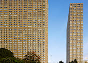 Thumbnail 1 of 7 - Exterior Shot Leaside Towers