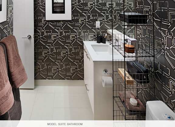 Model Suite Bathroom