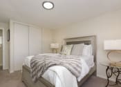 Thumbnail 13 of 25 - Bedroom