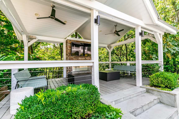 Outdoor Gazebo at Willowest in Vinings, Atlanta, GA, 30339