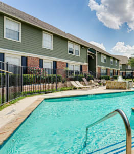 Pool And Sundecks at Arbors Of Corsicana, Corsicana