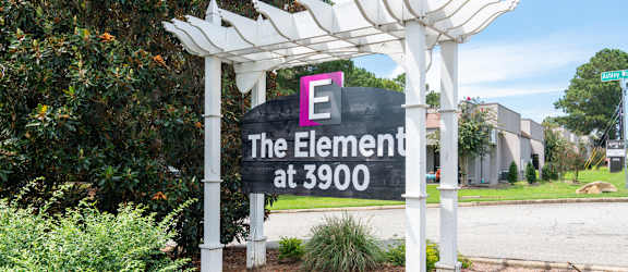 The Element at 3900 Driveway Sign alternative view