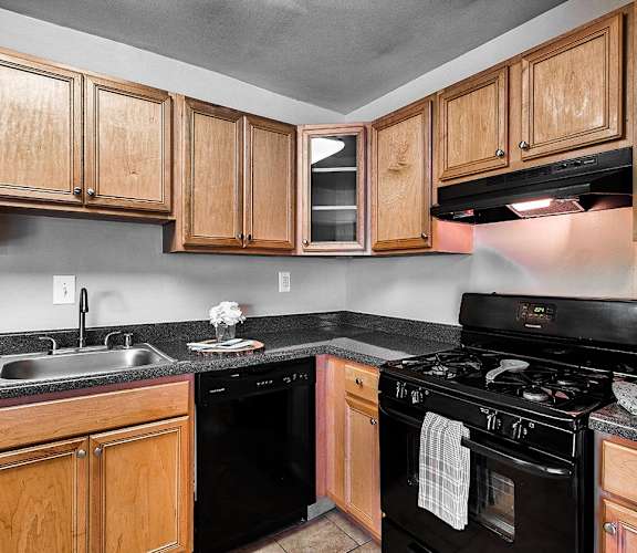 Spring Ridge Apartments Kitchen 22