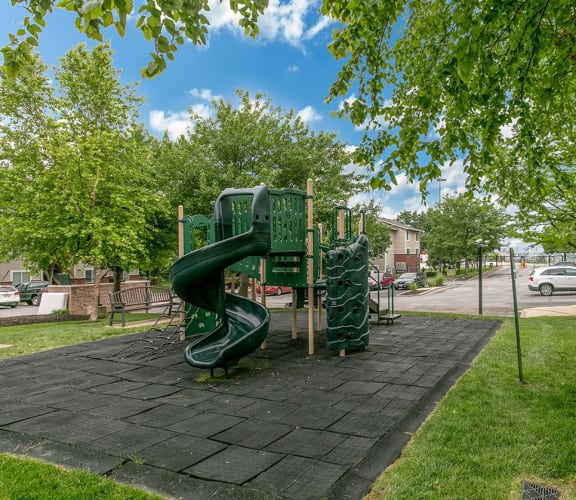 Longfellow Heights Apartments Apartments in Kansas City, MO