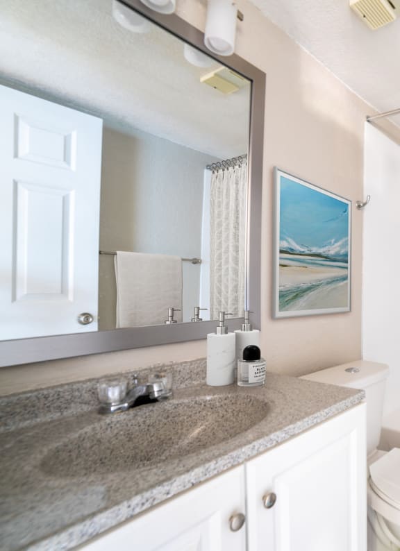  an apartment bathroom at Lago Bello Apartment