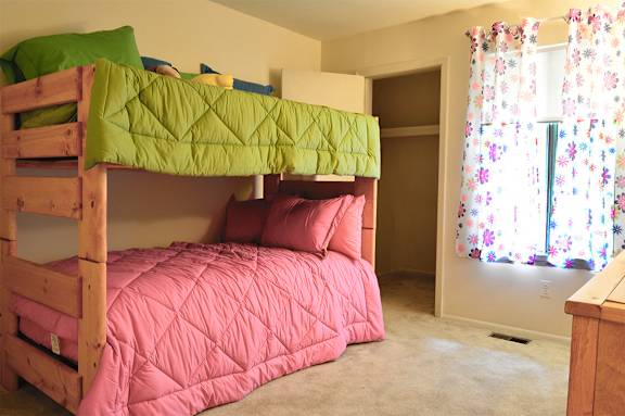 Small Bedroom at Rossbrooke Apartments and Townhomes, Cockeysville, Maryland
