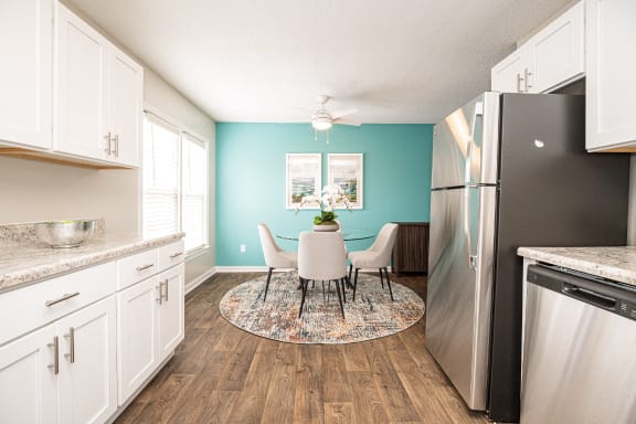 Kitchen and Dining Rooml at Hyde Park Townhomes, PRG Real Estate Management, VA 23831