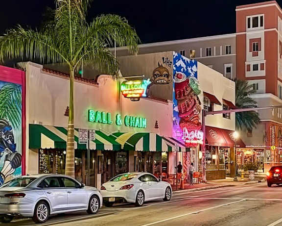 Calle Ocho Night Life