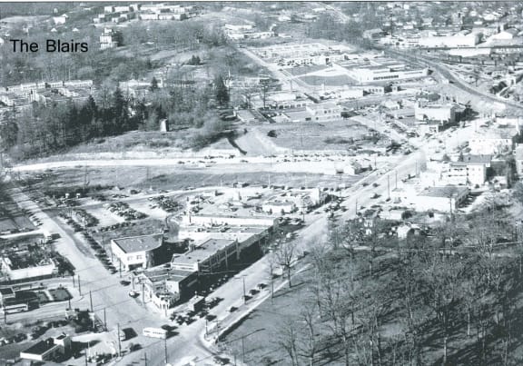 a black and white photo of a city