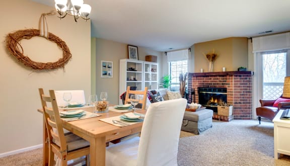 Regency Woods Apartments in Minnetonka, MN Living Dining Room  at Regency Woods, Minnetonka, MN, 55305