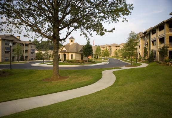 The Legacy at Walton Village Walking Path