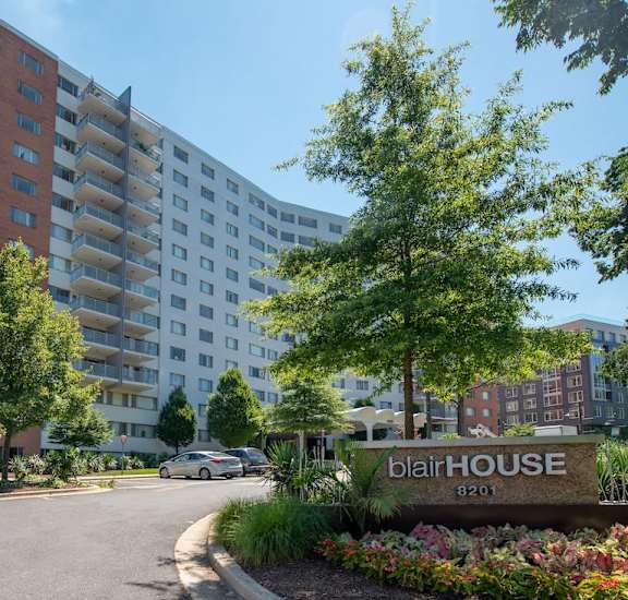 Comfortable Apartments with Thoughtful Amenities at The Blairs, Silver Spring