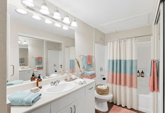 Full Bathroom at Villas at Bon Secour Apartments, Alabama, 36542