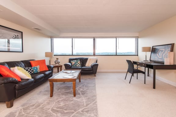 Furnished Units Available at Walnut Towers at Frick Park, Pittsburgh