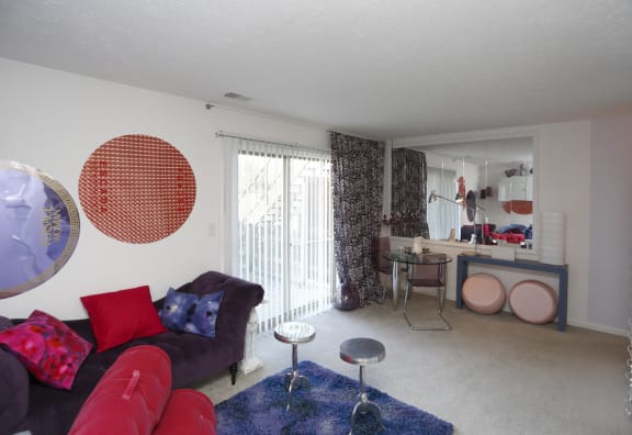 Windsor Court Living Room