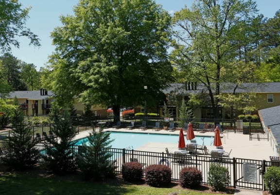 Pool at North Oaks Landing Apartments Raleigh NCl