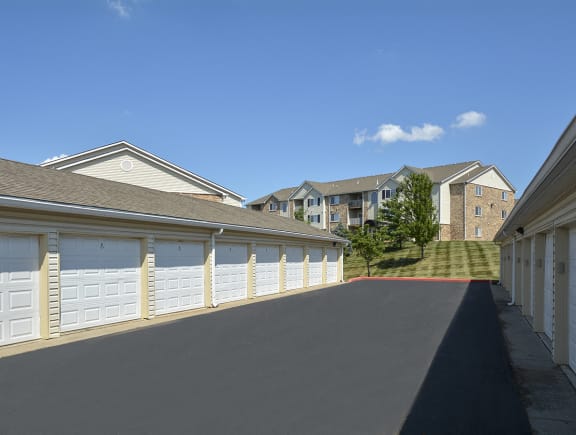 Detached Garages at The Overlook