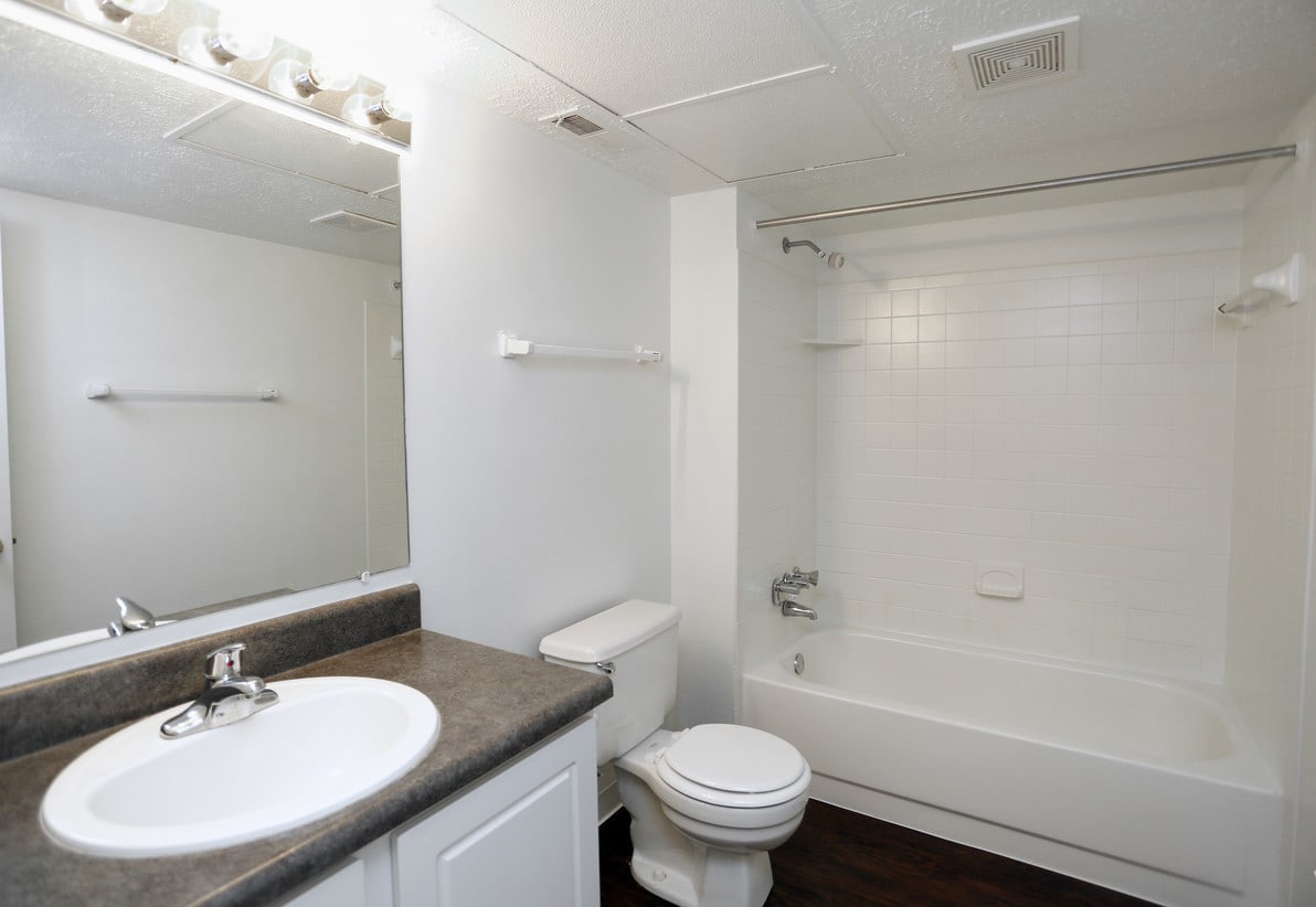 Photos and Video of Windsor Court in Indianapolis IN