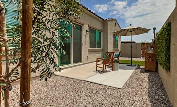 Private Backyard Space at Pillar Lago, Peoria, 85382