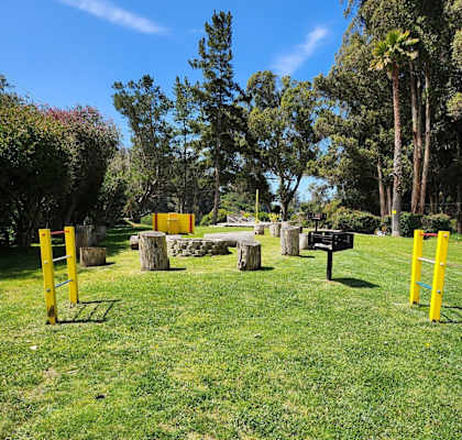bbq and recreational area at Salinas Sunset Apartments, Salinas, CA, 93907