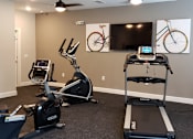 Thumbnail 5 of 8 - gym