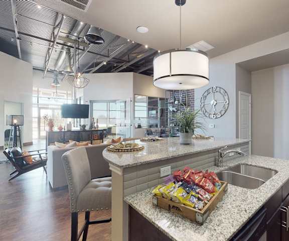 98 Apartments Kitchen and Dining Room
